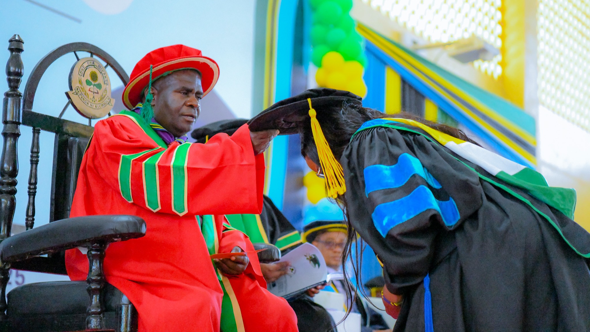 SERIKALI KUENDELEA KUWEZESHA VIJANA KIUCHUMI NA KIELIMU.